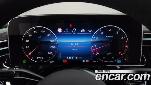 Mercedes-Benz E-Class 2025 — Фото 6/20