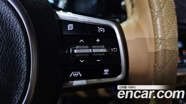 Kia Sorento 2022 — Фото 16/20