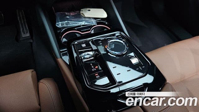 BMW 5 Series 2025 — Şəkil 9/20
