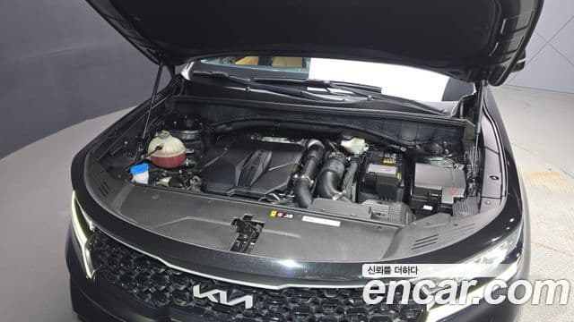 Kia Sorento 2023 — ფოტო 6/20