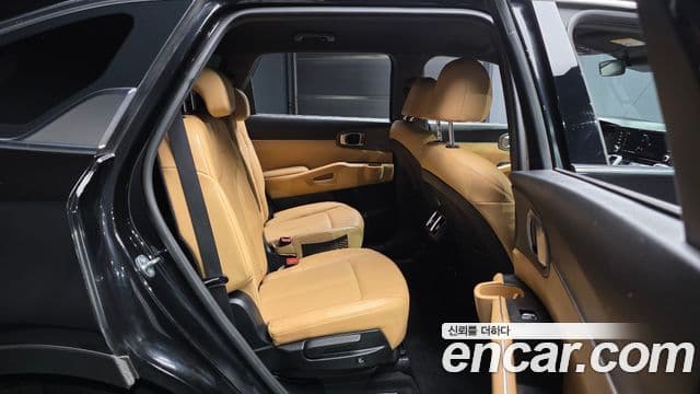 Kia Sorento 2023 — ფოტო 12/20