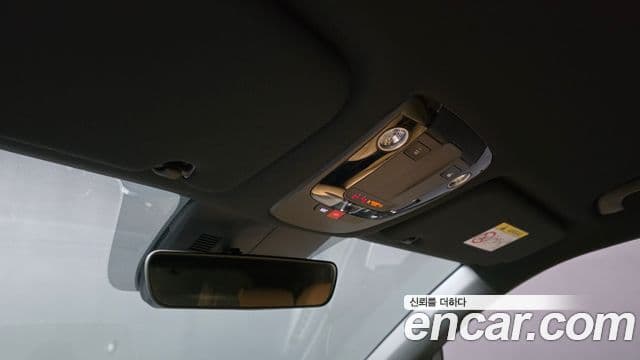Kia Sorento 2023 — ფოტო 17/20
