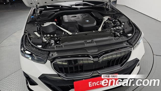 BMW 5 Series 2026 — ფოტო 6/20