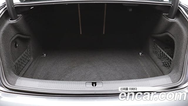 Audi A4 2023 — ფოტო 19/20