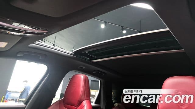 Porsche Cayenne 2022 — Photo 13/20