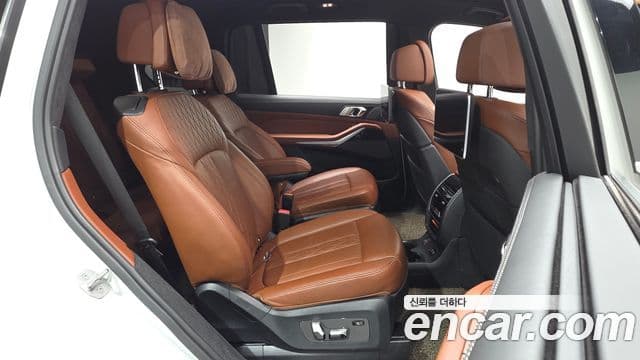 BMW X7 2020 — Şəkil 11/20