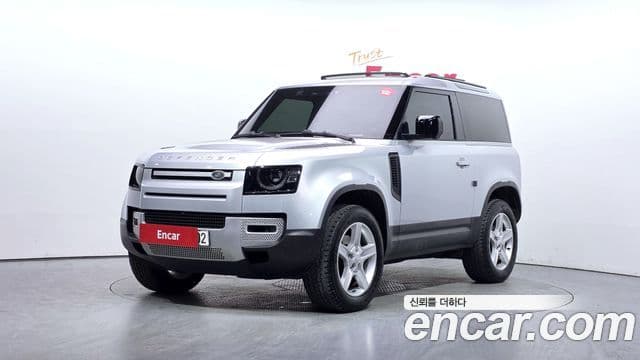 Land Rover Defender 2021 — ფოტო 1/20
