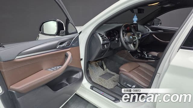 BMW X4 2022 — ფოტო 10/20