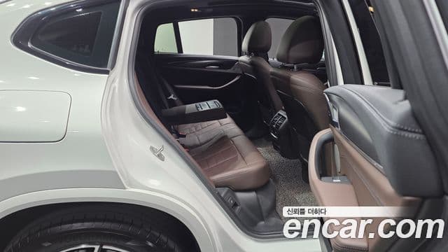 BMW X4 2022 — ფოტო 11/20