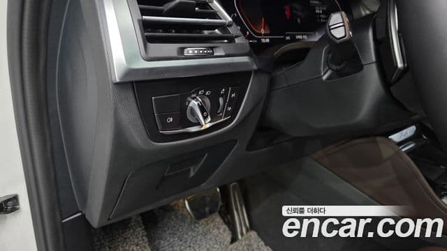 BMW X4 2022 — ფოტო 20/20