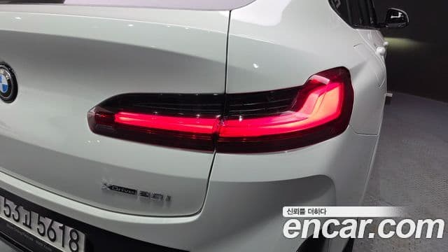 BMW X4 2022 — ფოტო 15/32