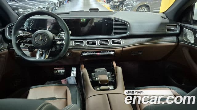 Mercedes-Benz GLE-Class 2025 — Photo 14/20