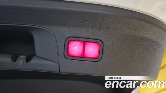 Mercedes-Benz GLE-Class 2025 — Photo 3/20