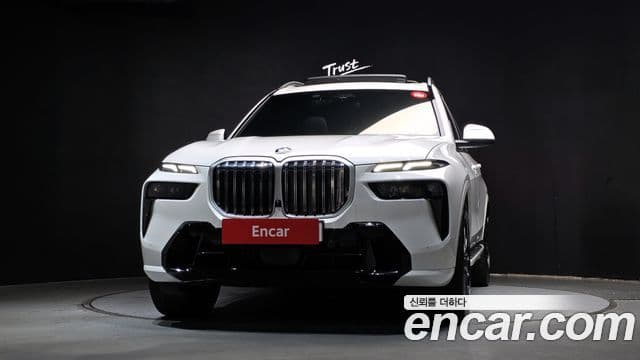 BMW X7 2023 — ფოტო 3/20