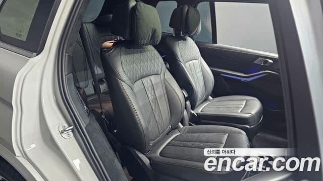 BMW X7 2023 — ფოტო 11/20