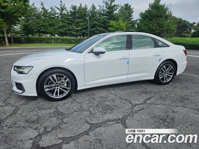 Audi A6 2023 — Фото 1/20
