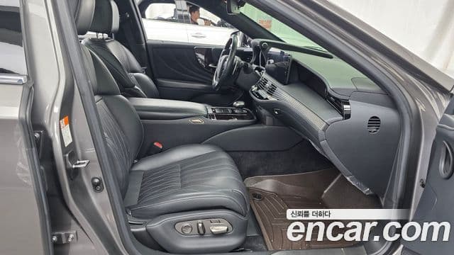 Lexus LS500 2021 — Photo 36/36