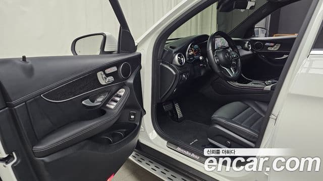 Mercedes-Benz GLC-Class 2022 — Фото 10/20
