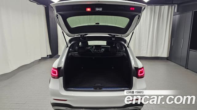 Mercedes-Benz GLC-Class 2022 — Фото 16/20