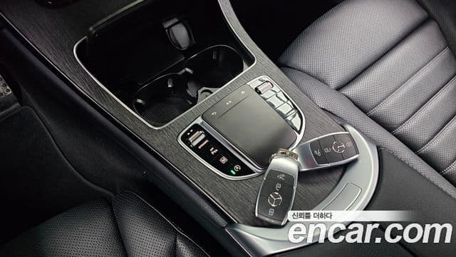 Mercedes-Benz GLC-Class 2022 — Фото 17/20
