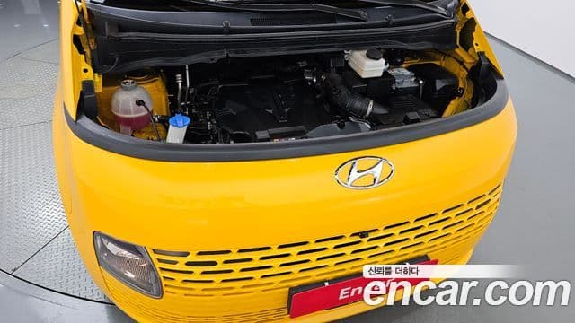 Hyundai Staria 2022 — ფოტო 6/20