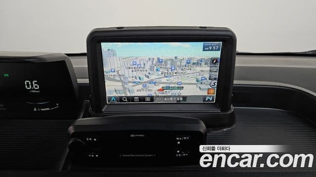 Hyundai Staria 2022 — ფოტო 14/20