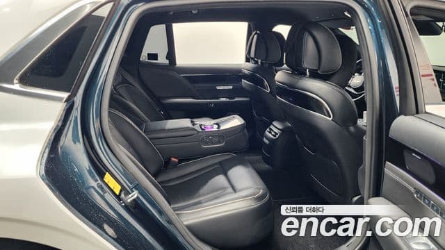 Genesis G90 2022 — ფოტო 11/20