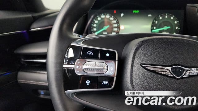 Genesis G90 2022 — ფოტო 17/20