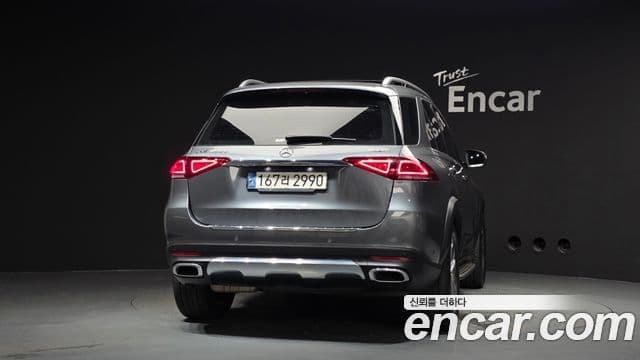 Mercedes-Benz GLE-Class 2021 — Фото 4/20