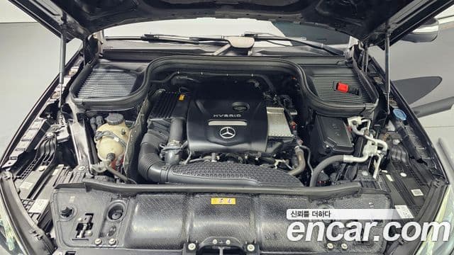 Mercedes-Benz GLE-Class 2021 — Şəkil 6/20
