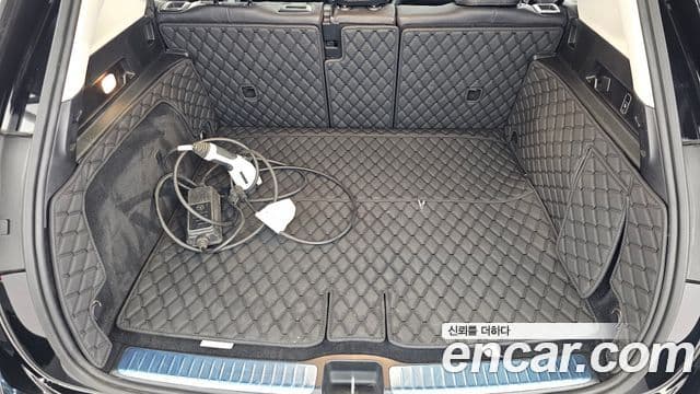 Mercedes-Benz GLE-Class 2021 — Şəkil 17/20