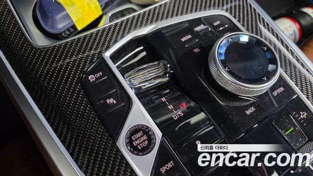 BMW X7 2024 — Photo 2/20