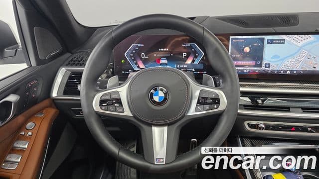 BMW X7 2024 — ფოტო 13/20