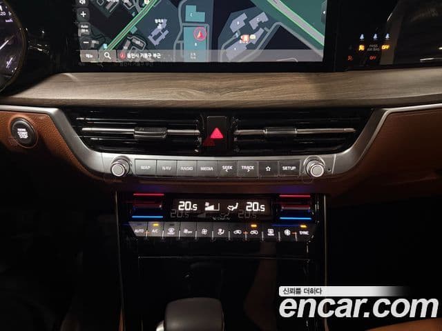 Kia Mohave The Master 2023 — фото 7 из 20