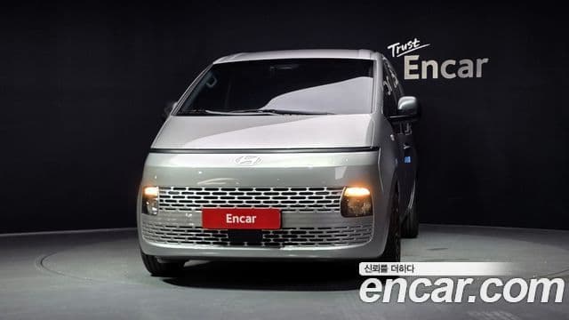 Hyundai Staria 2024 — Şəkil 3/20