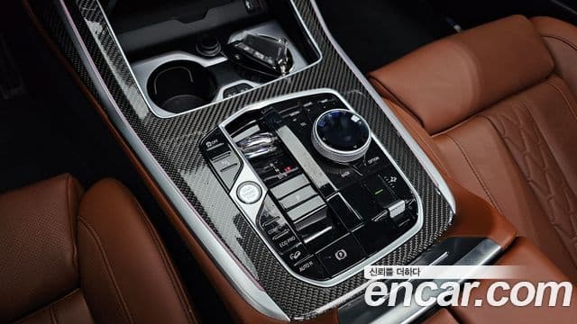 BMW X7 2025 — ფოტო 9/20