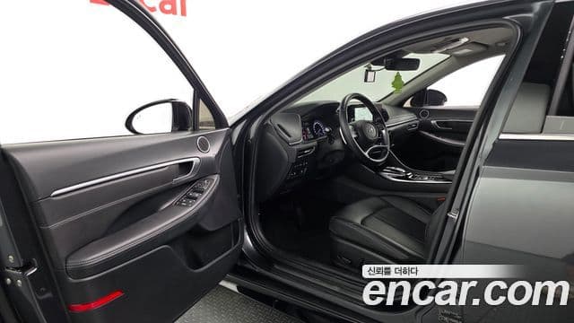 Hyundai Sonata 2022 — Şəkil 10/20