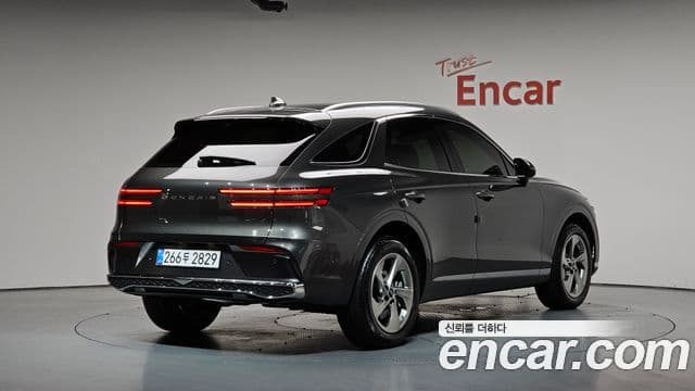 Genesis GV70 2026 — ფოტო 2/20