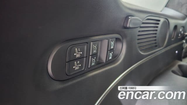 Hyundai Palisade 2025 — Photo 2/34