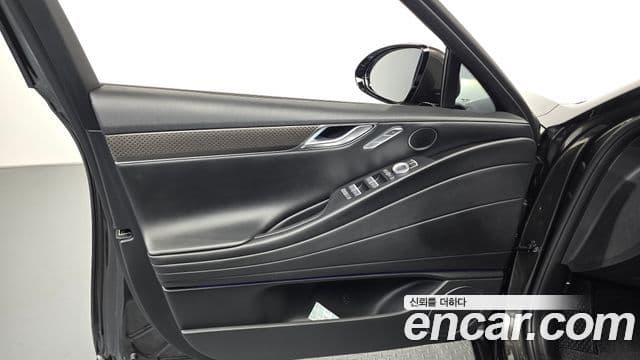 Genesis G80 2024 — Photo 24/31