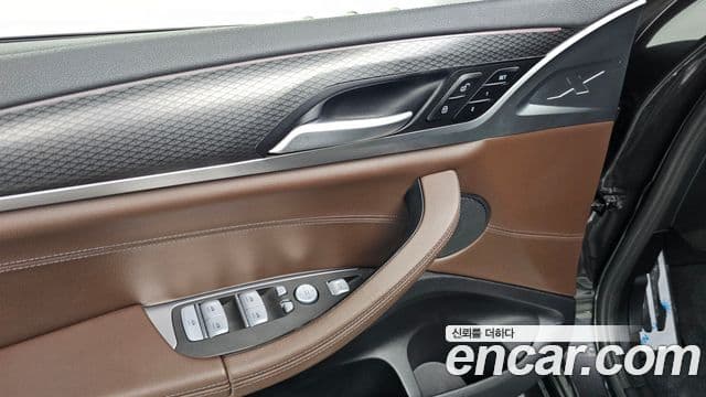 BMW X4 2023 — Şəkil 18/20