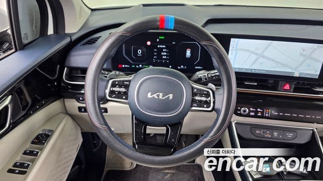 Kia Carnival 2024 — Фото 13/20