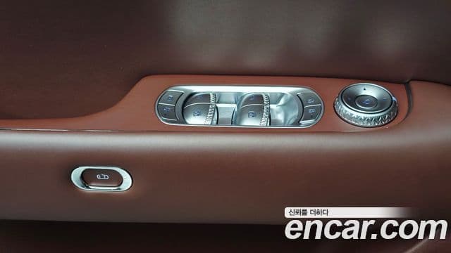 Genesis G90 2023 — Photo 38/38