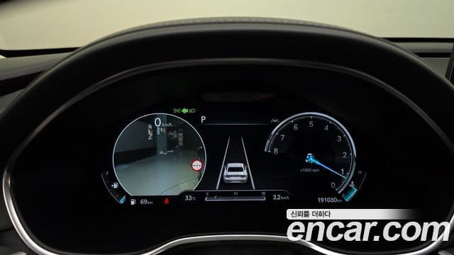 Genesis Electrified G80 2022 — ფოტო 8/20