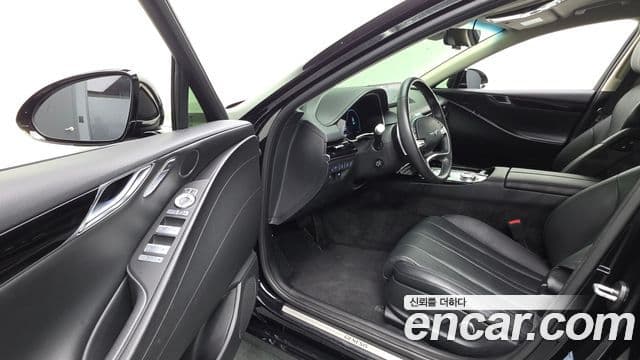 Genesis Electrified G80 2022 — ფოტო 10/20