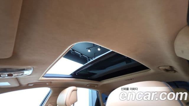 Genesis Electrified G80 2020 — Şəkil 17/20