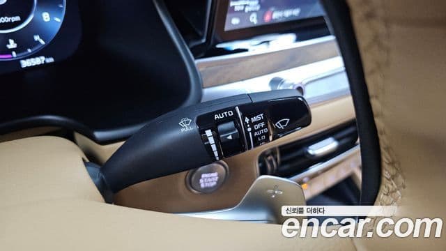 Kia The K9 2023 — Photo 14/32