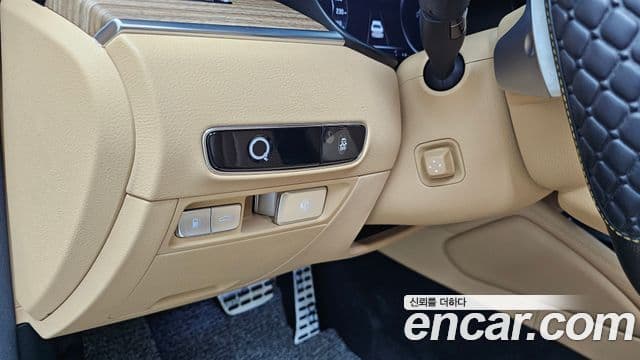 Kia The K9 2023 — Photo 15/32