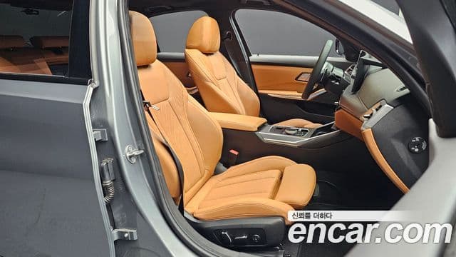 BMW 3 Series 2026 — Şəkil 17/33