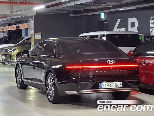 Hyundai Grandeur 2023 — Şəkil 1/20